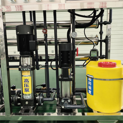 1T Equipamento automático de tratamento por osmose reversa de água mineral pura com dois tanques