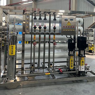 Inspecção de saída de vídeo de duplo estágio fornecida Máquina de dessalinização de água por osmose reversa de 4 toneladas